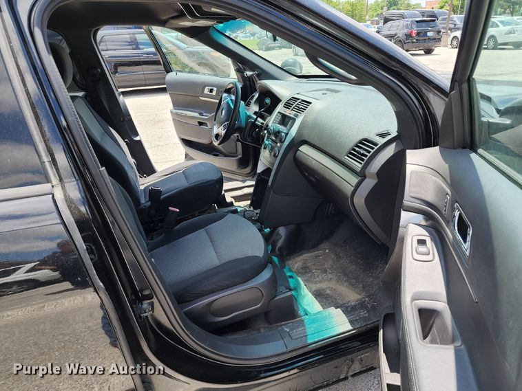 image for item KT9865 2014 Ford Explorer Police Interceptor  SUV