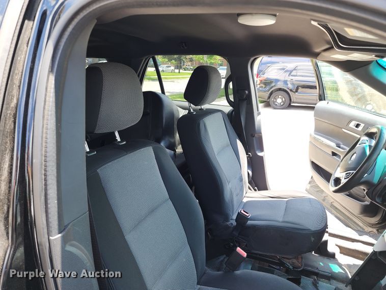 image for item KT9865 2014 Ford Explorer Police Interceptor  SUV