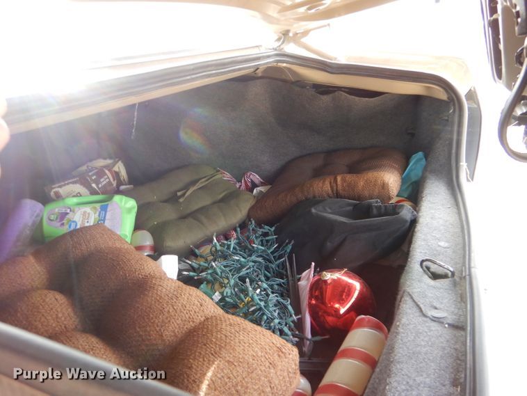 image for item LJ9926 2005  Chevrolet Impala LS