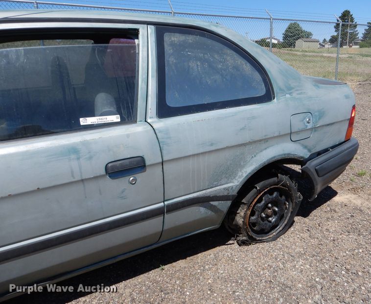 image for item LS9219 1995 Toyota Tercel