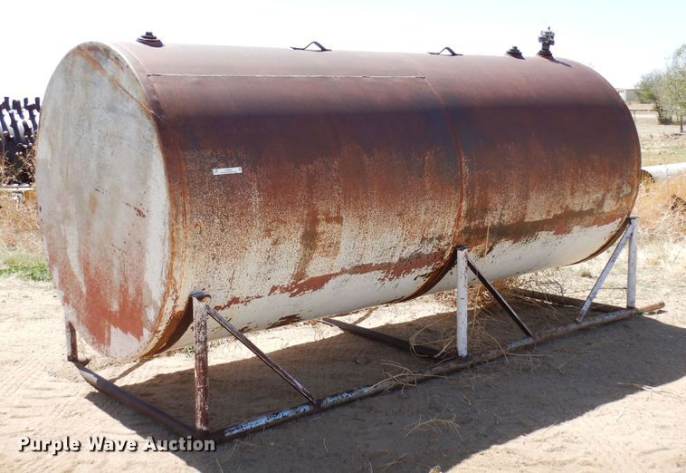 image for item LT9816 2,000 gallon tank