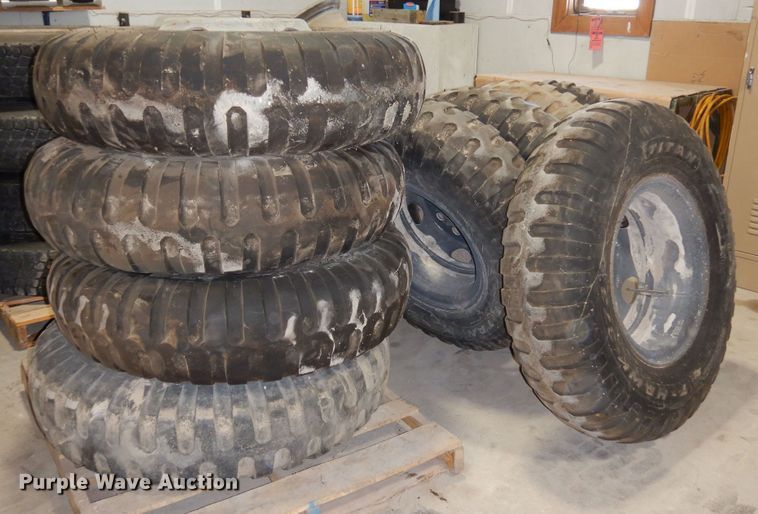 image for item LT9819 (9) 11.00-20 tires and wheels