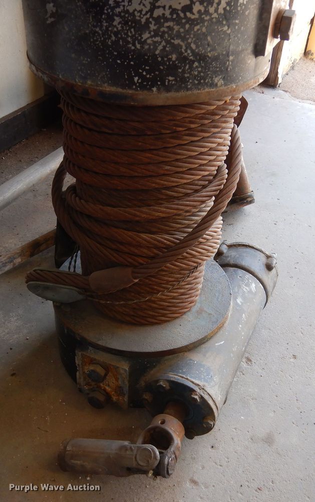 image for item LT9821 Ramsey  winch