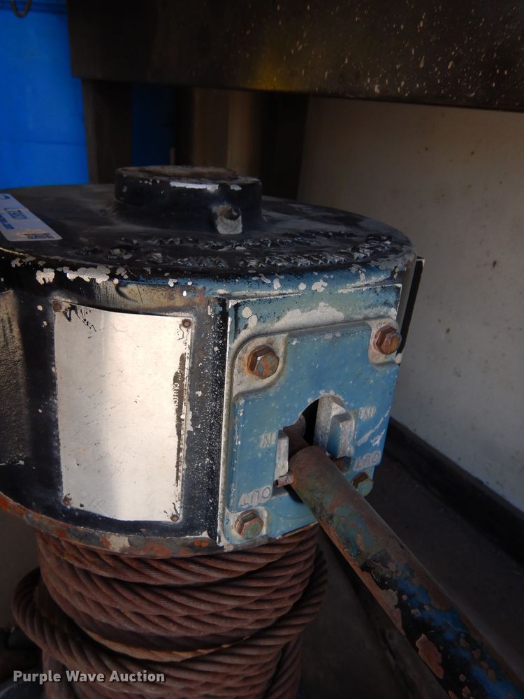 image for item LT9821 Ramsey  winch