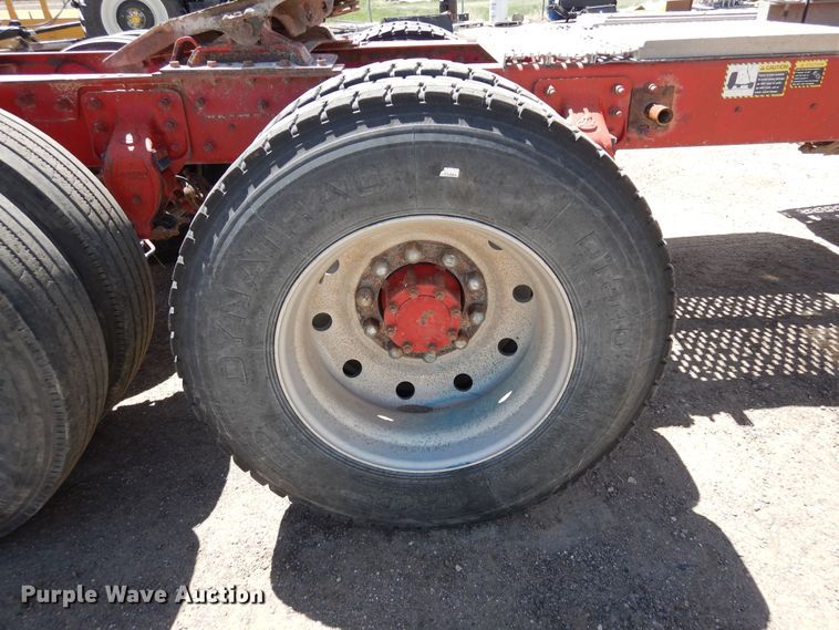 image for item LT9823 1995 Mack CH613  semi truck