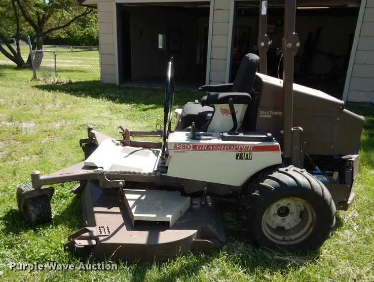 image for item MD9104 Grasshopper 428D  ZTR lawn mower