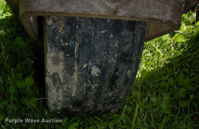 image for item MD9104 Grasshopper 428D  ZTR lawn mower