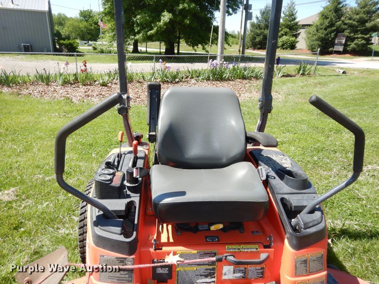 image for item MD9105 Kubota ZD331  ZTR lawn mower