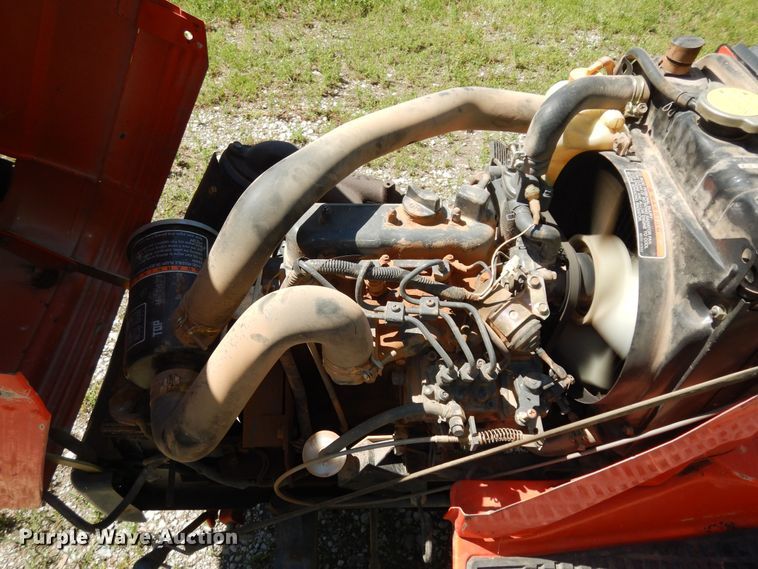 image for item MD9108 Kubota G1900  lawn tractor