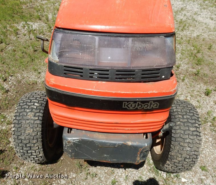 image for item MD9108 Kubota G1900  lawn tractor