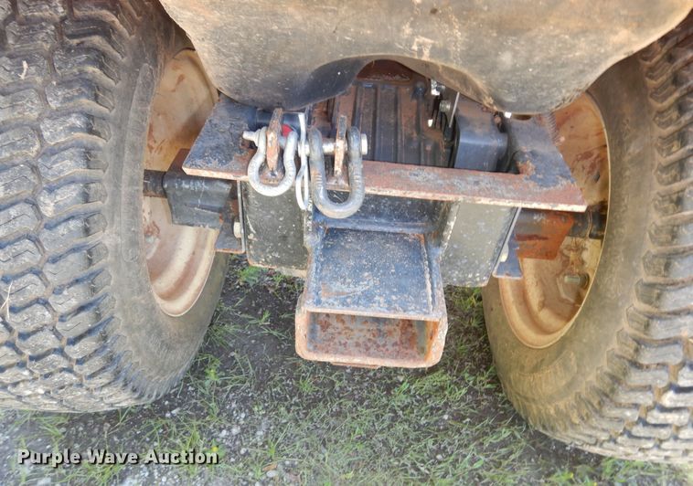image for item MD9108 Kubota G1900  lawn tractor