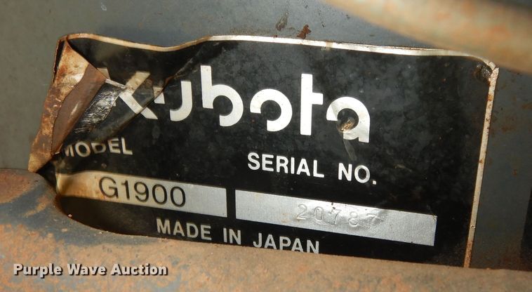 image for item MD9108 Kubota G1900  lawn tractor