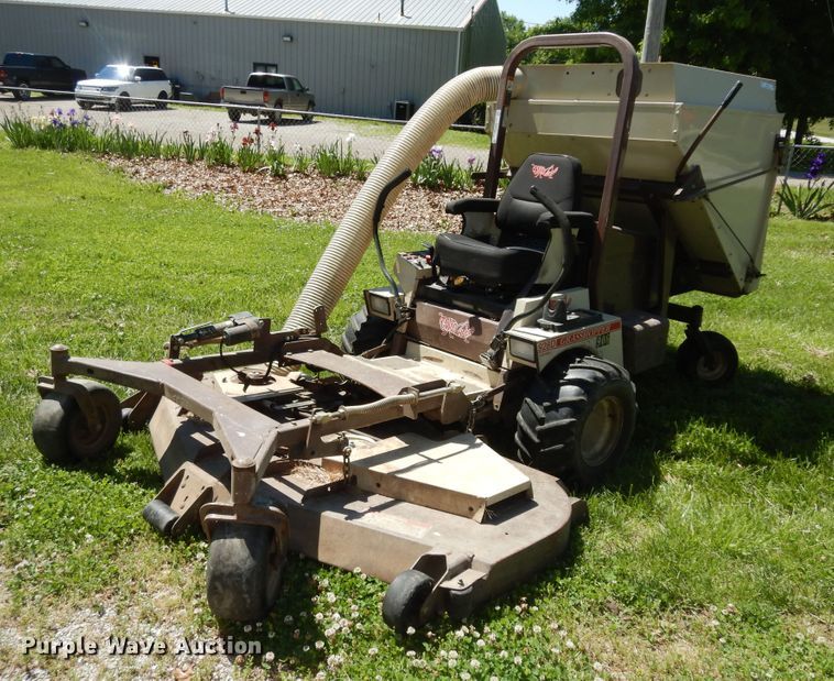 image for item MD9109 Grasshopper 928D  lawn mower
