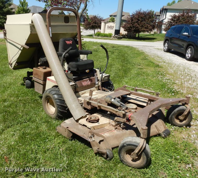 image for item MD9109 Grasshopper 928D  lawn mower
