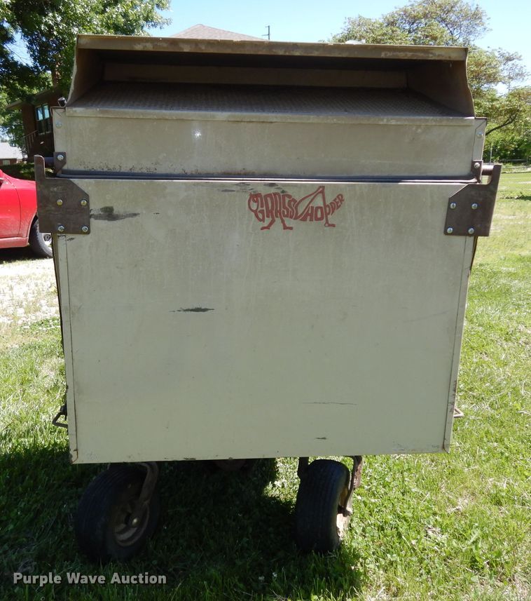 image for item MD9109 Grasshopper 928D  lawn mower