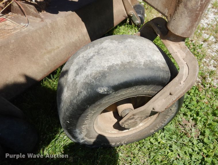 image for item MD9109 Grasshopper 928D  lawn mower