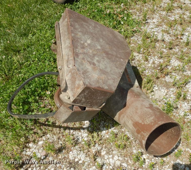 image for item MD9109 Grasshopper 928D  lawn mower