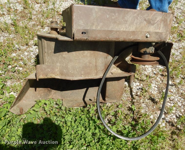 image for item MD9109 Grasshopper 928D  lawn mower