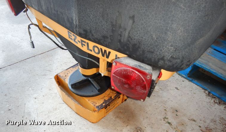 image for item MD9112 Meyer  spreader