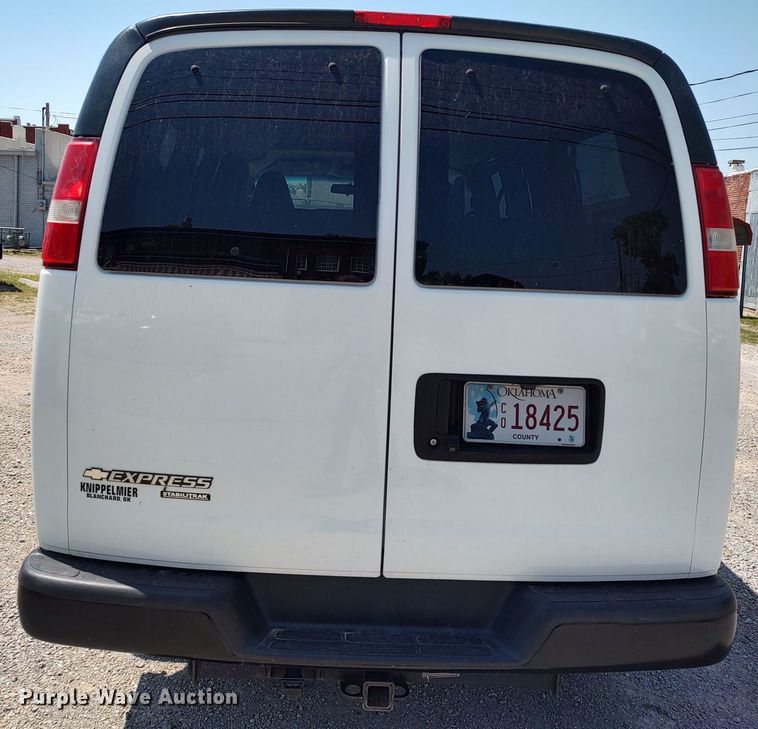 image for item MF9465 2016 Chevrolet Express