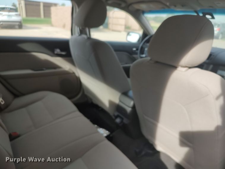 image for item MF9466 2011 Ford Fusion