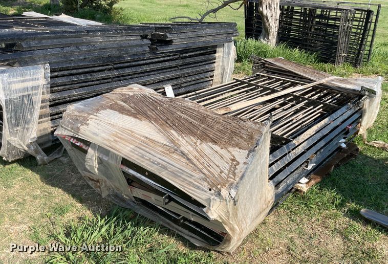 image for item MJ9730 Approximately 58 steel panels