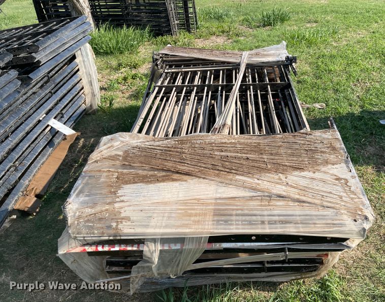 image for item MJ9730 Approximately 58 steel panels