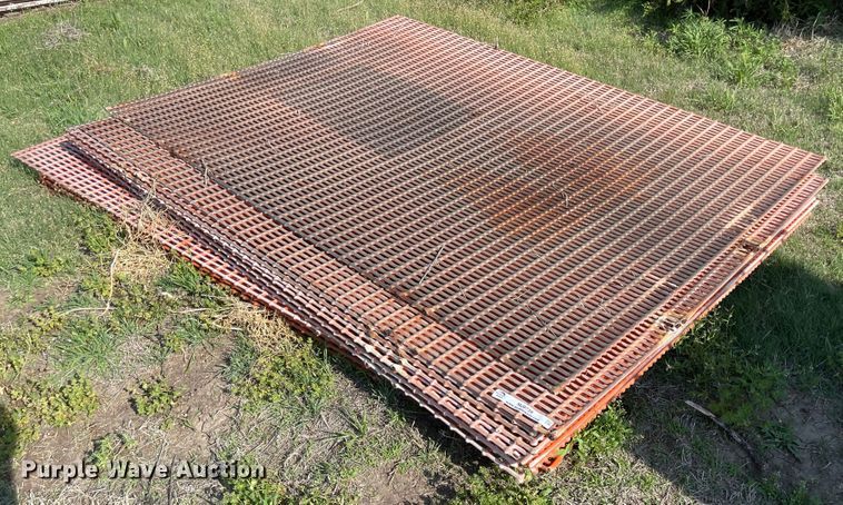 image for item MJ9739 (20) pieces of livestock flooring
