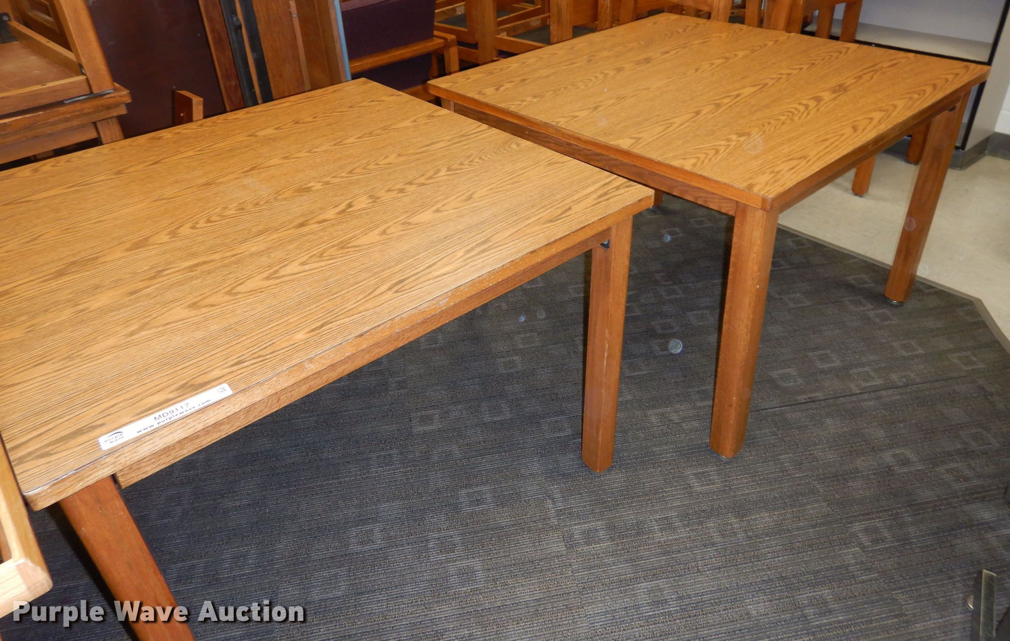 (9) tables in Kansas City, KS Item MD9117 sold Purple Wave