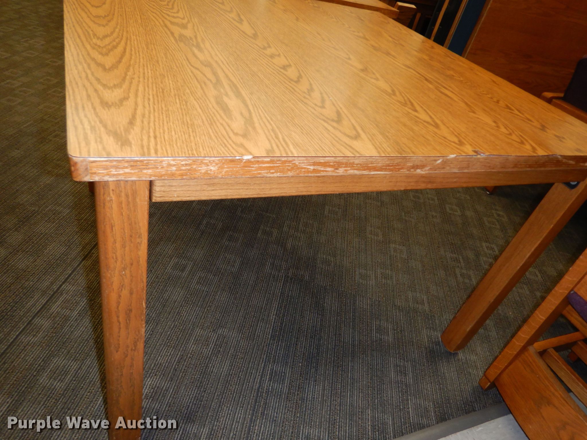 (9) tables in Kansas City, KS Item MD9117 sold Purple Wave