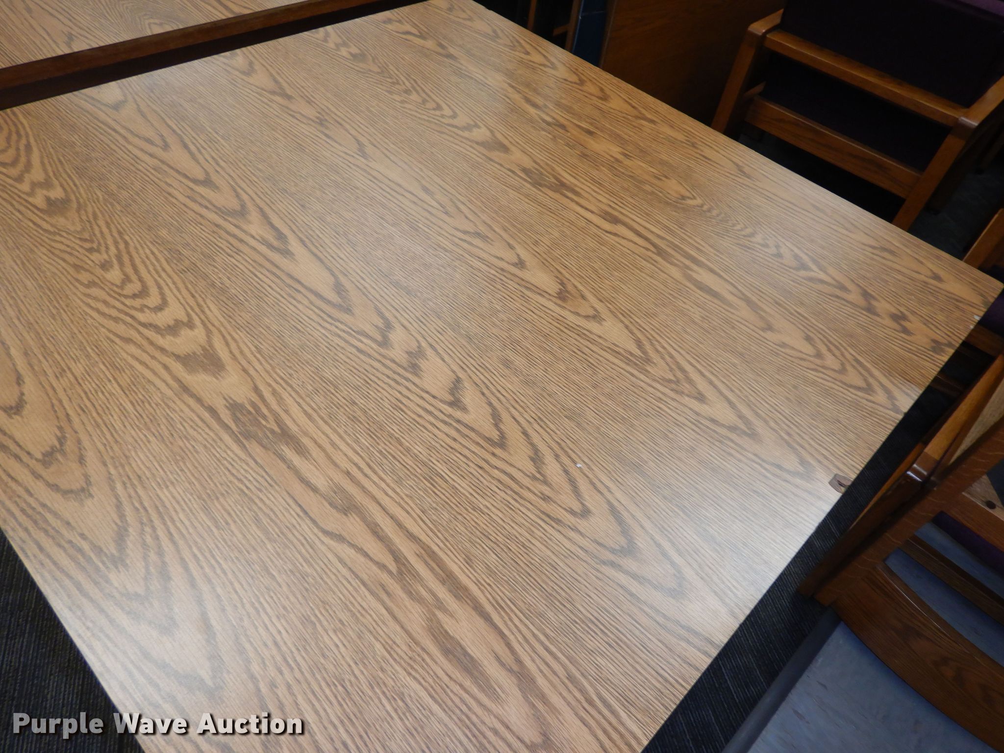 (9) tables in Kansas City, KS Item MD9117 sold Purple Wave