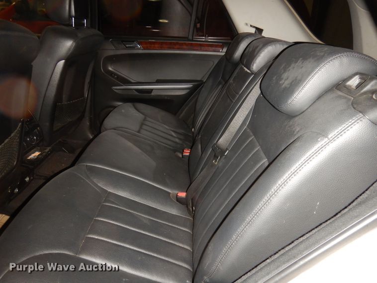 image for item DH8894 2006 Mercedes Benz ML500  SUV