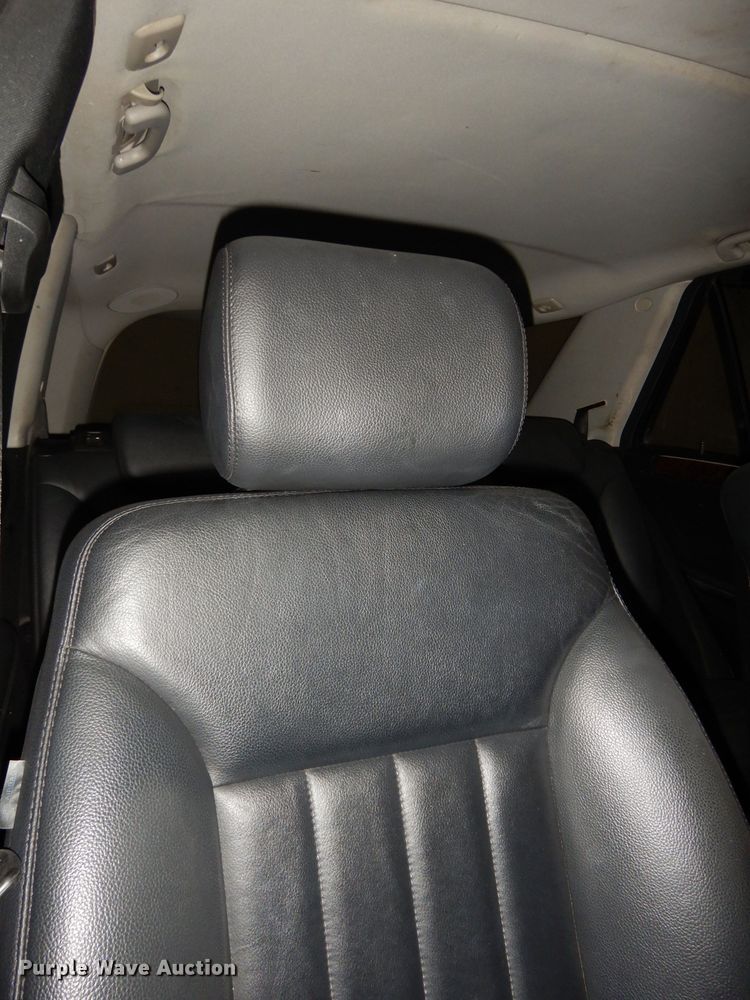 image for item DH8894 2006 Mercedes Benz ML500  SUV