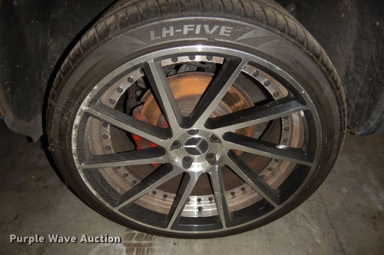 image for item DH8894 2006 Mercedes Benz ML500  SUV