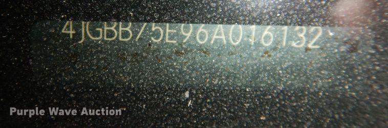 image for item DH8894 2006 Mercedes Benz ML500  SUV