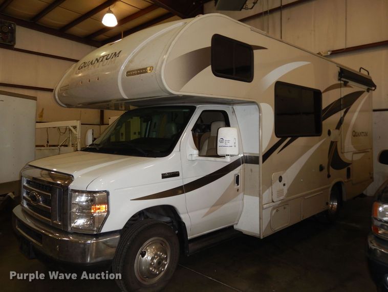 image for item DN1552 2017 Ford Econoline E350 Super Duty  RV