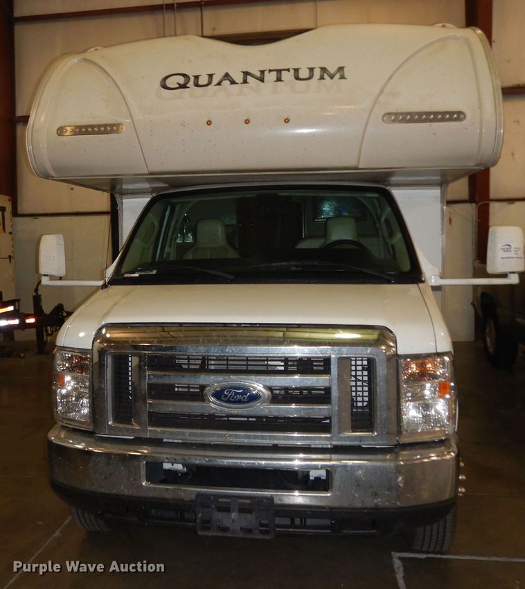 image for item DN1552 2017 Ford Econoline E350 Super Duty  RV