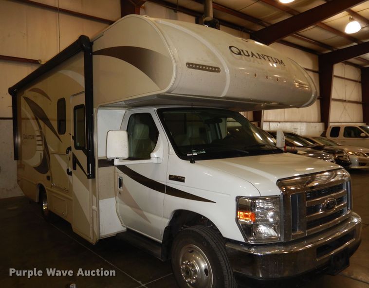 image for item DN1552 2017 Ford Econoline E350 Super Duty  RV