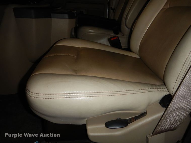 image for item DN1552 2017 Ford Econoline E350 Super Duty  RV