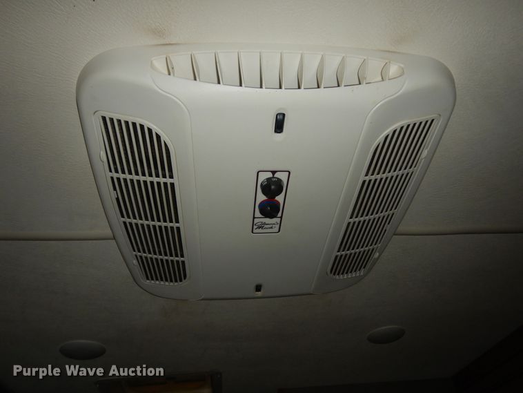 image for item DN1552 2017 Ford Econoline E350 Super Duty  RV