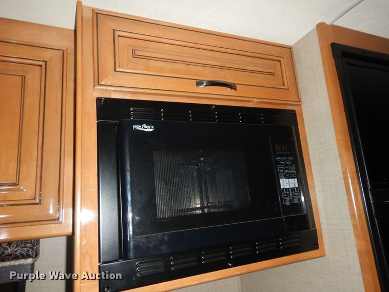 image for item DN1552 2017 Ford Econoline E350 Super Duty  RV