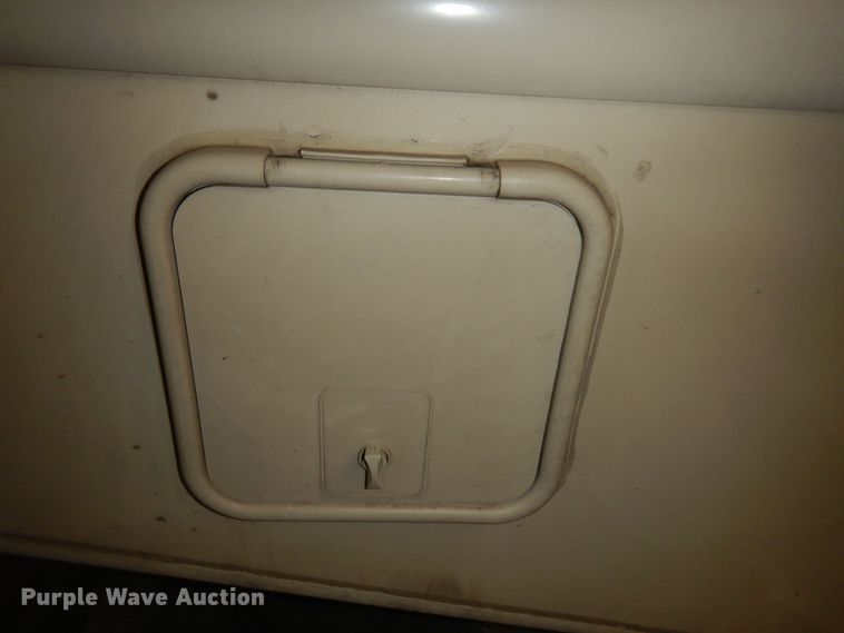 image for item DN1552 2017 Ford Econoline E350 Super Duty  RV