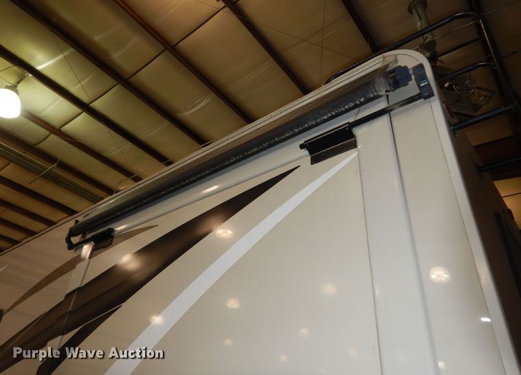 image for item DN1552 2017 Ford Econoline E350 Super Duty  RV