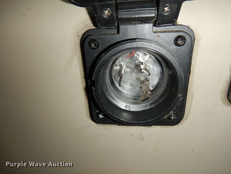 image for item DN1552 2017 Ford Econoline E350 Super Duty  RV