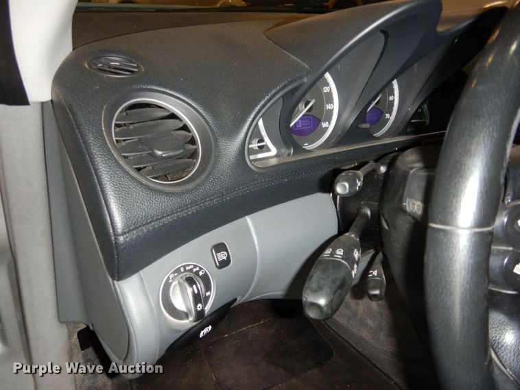 image for item DN1572 2003 Mercedes Benz SL500  convertible