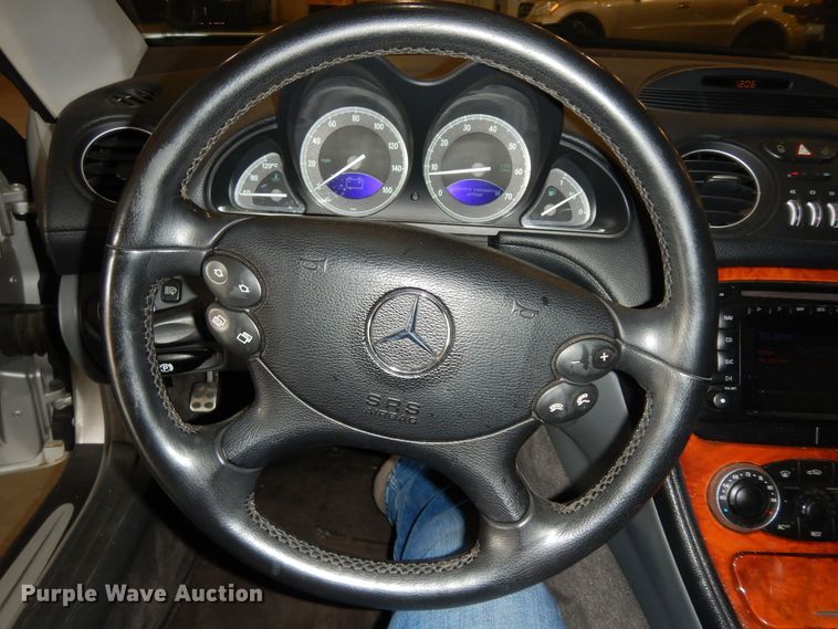 image for item DN1572 2003 Mercedes Benz SL500  convertible