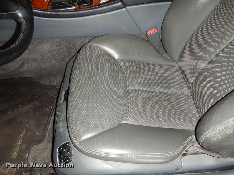 image for item DN1572 2003 Mercedes Benz SL500  convertible