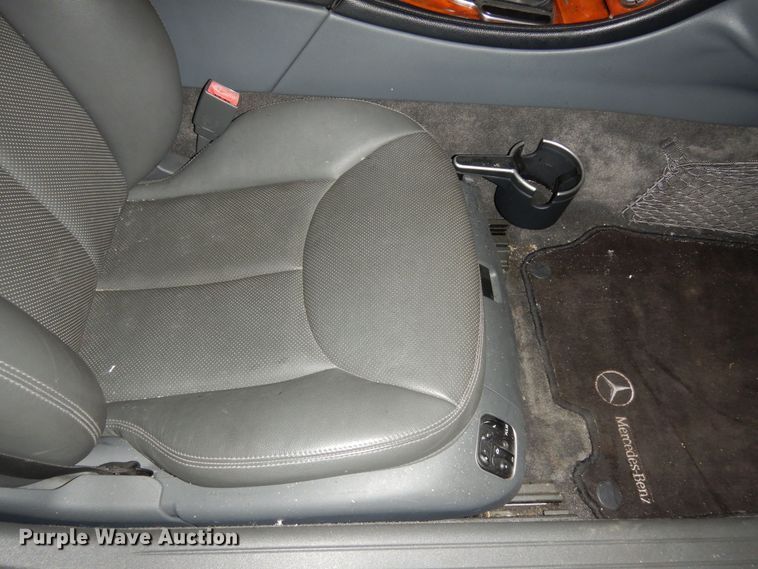 image for item DN1572 2003 Mercedes Benz SL500  convertible