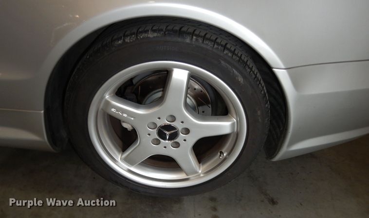 image for item DN1572 2003 Mercedes Benz SL500  convertible