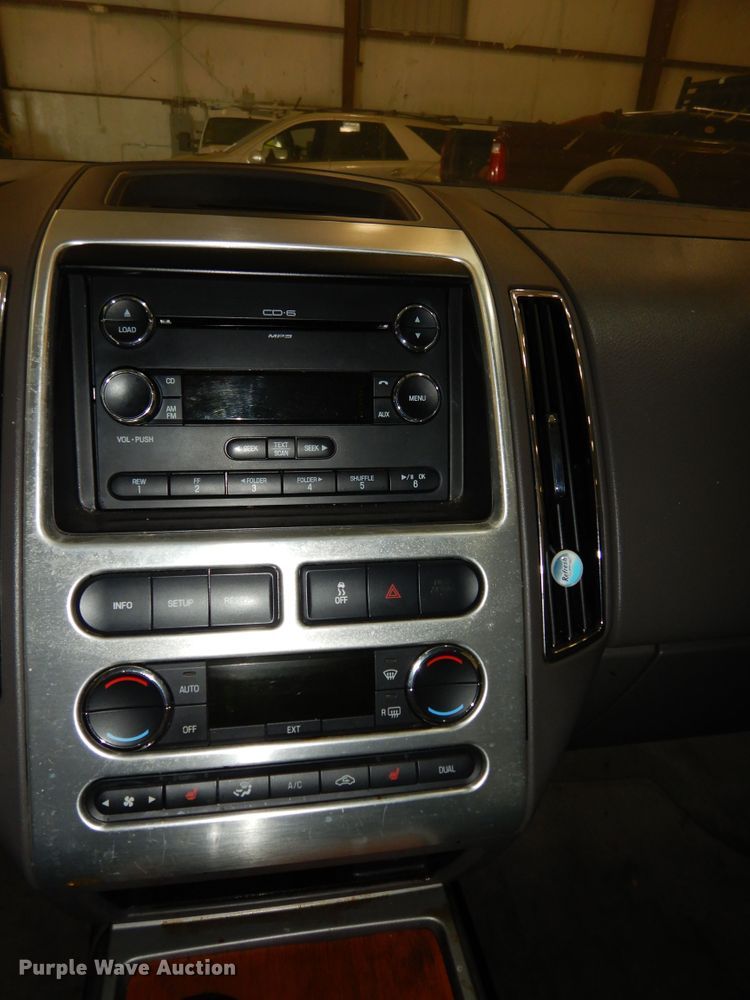 image for item DN1573 2010 Ford Edge Limited  SUV